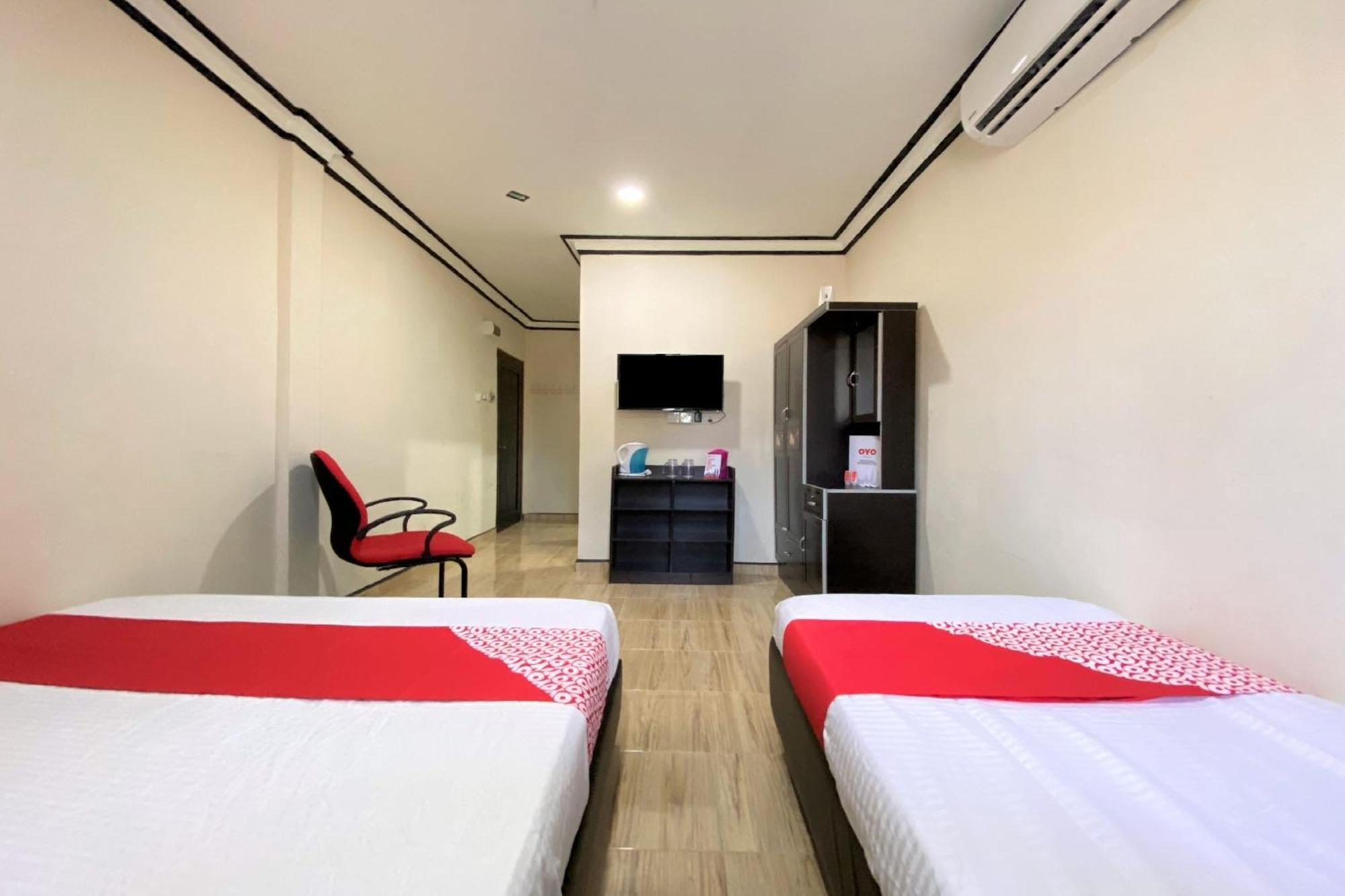 Oyo 90205 Bayu Sintok Motel Changlun Exterior foto