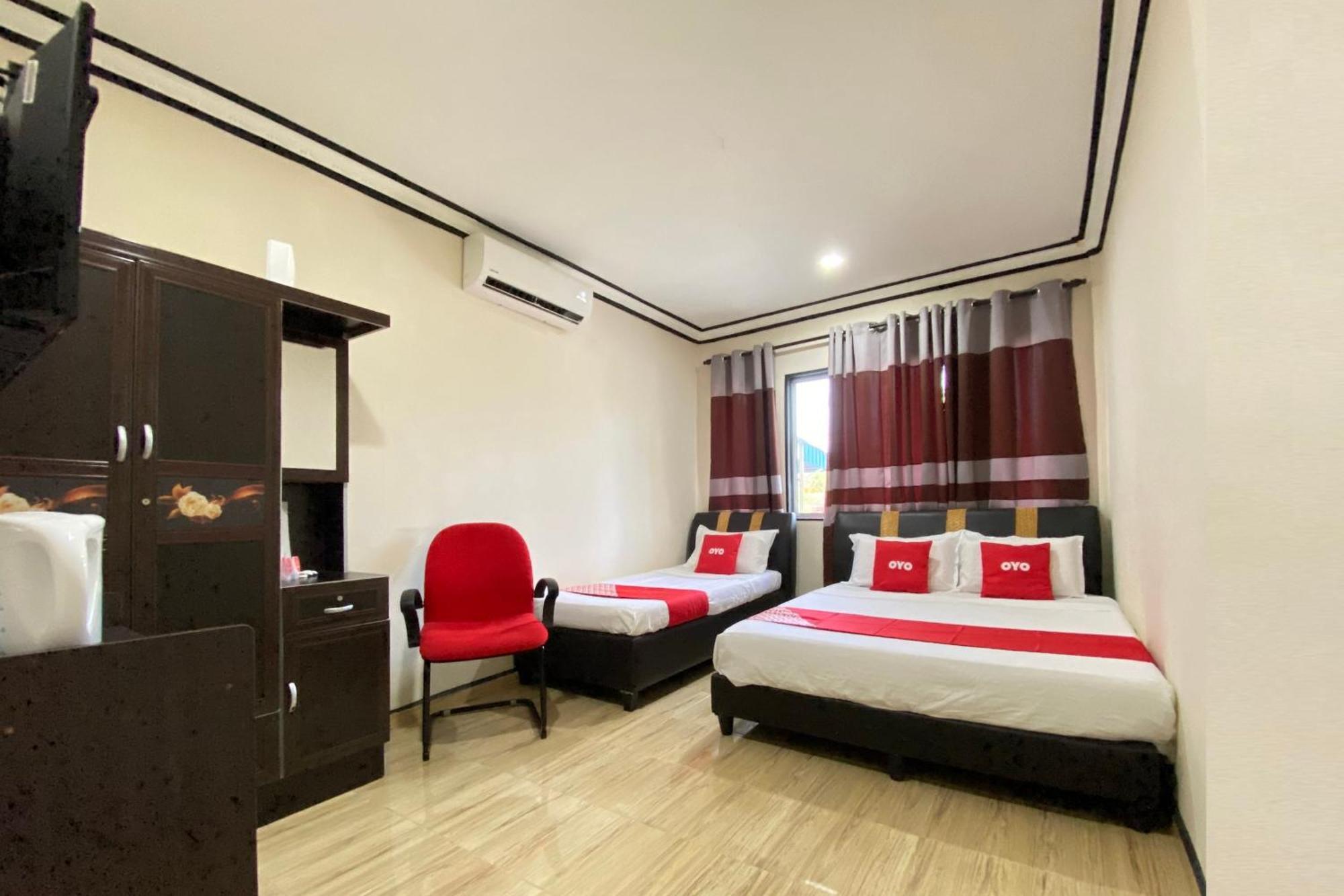 Oyo 90205 Bayu Sintok Motel Changlun Exterior foto