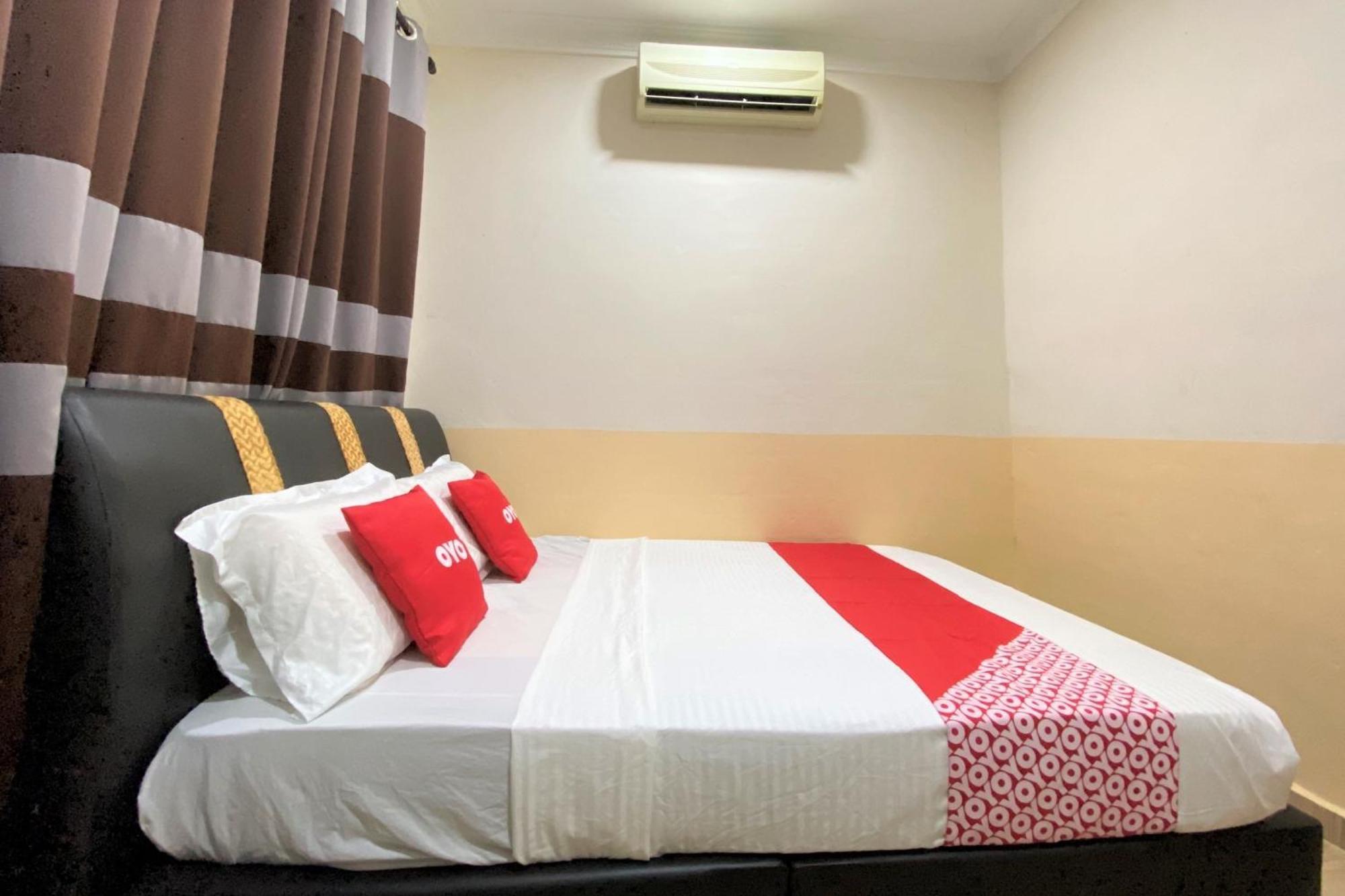 Oyo 90205 Bayu Sintok Motel Changlun Exterior foto