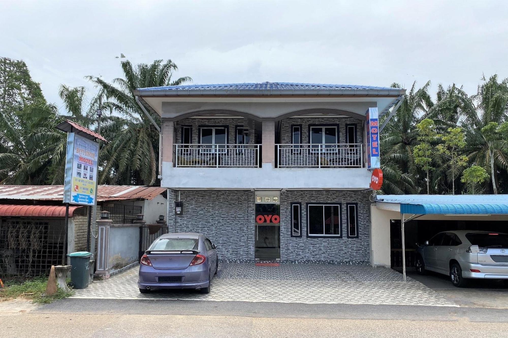 Oyo 90205 Bayu Sintok Motel Changlun Exterior foto